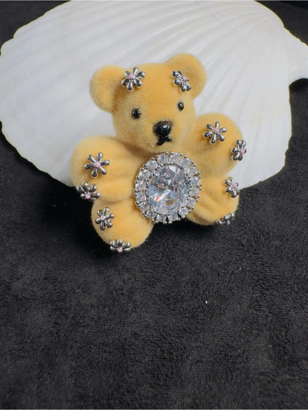 Plush Flower Bear Accent Hair Clip - Cream